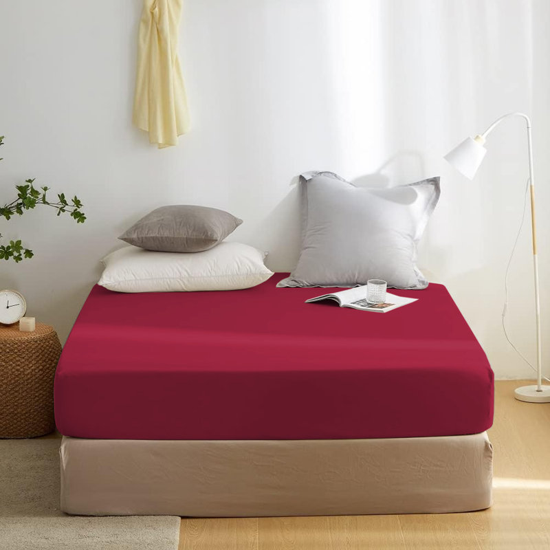Super Soft Microfiber Deep Pocket Fitted Sheet, Kingsize (5'), Red