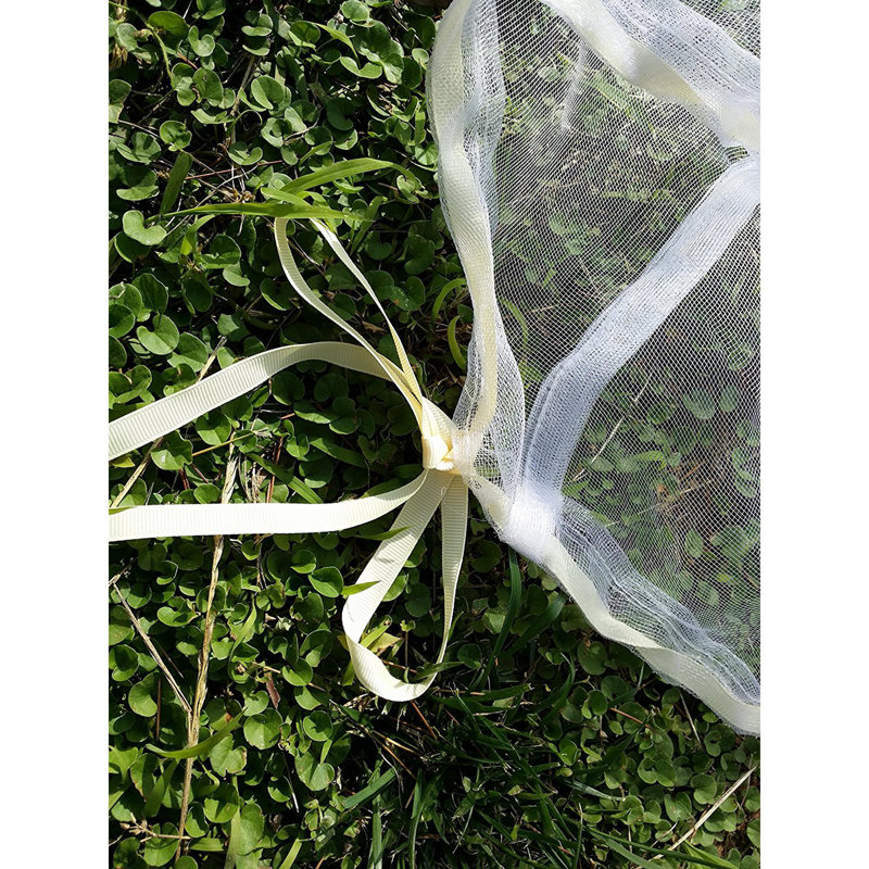 Accessoire pour moustiquaire, L 26 po x P 30 po