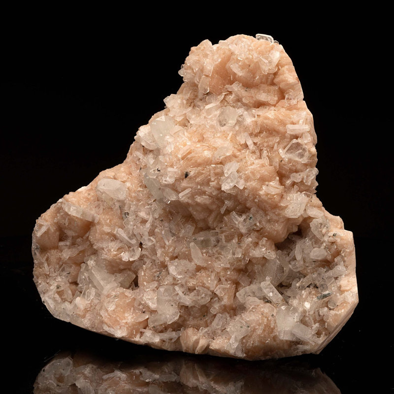 Apophyllite on Stilbite