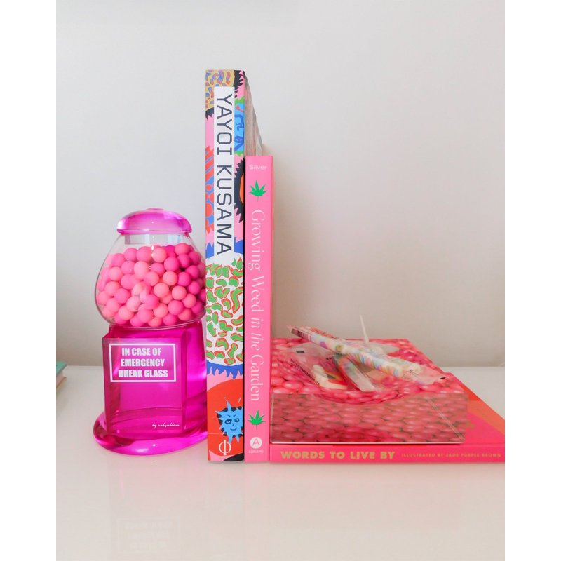 Licorice, Pink/Clear/White