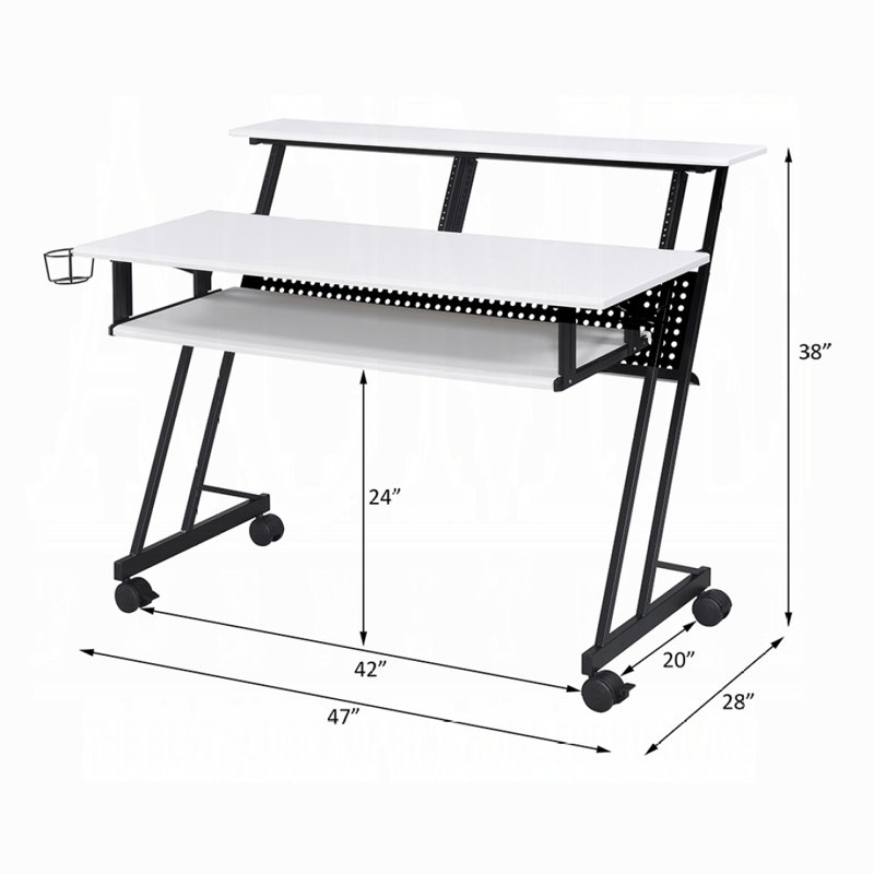 Bureau de studio d'enregistrement de musique avec plateau à clavier,, null