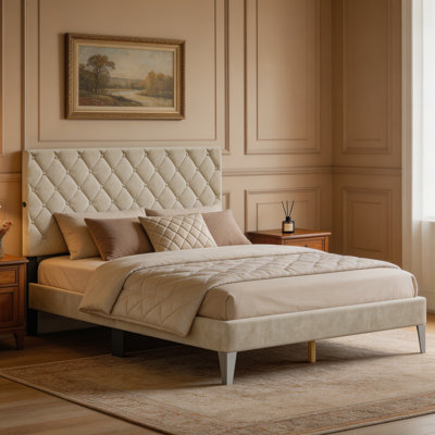 Structure de lit beige tapissier avec deux ports USB, lit plateforme avec tête de lit