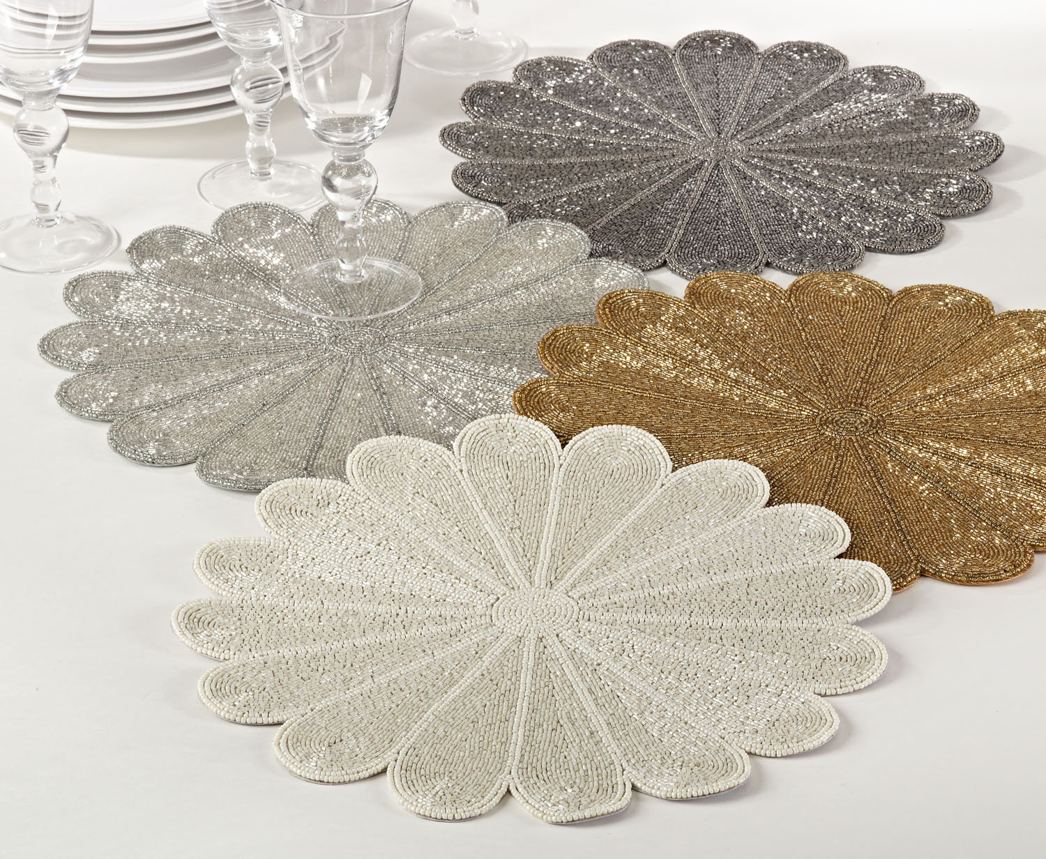 Kaeto Glass Round Placemat, Pewter