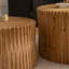 Ensemble de tables basses gigognes à motif texturé vertical en relief pour le salon-359950280-359950278