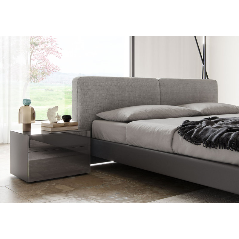 Cledus Upholstered Bed, Queen