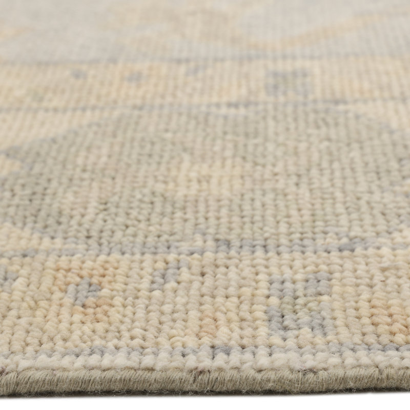 Edinburgh Handmade Wool Floral Area Rug, Rectangle 8' x 10'