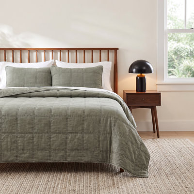 Logan Stone Washed Cotton Quilt Set