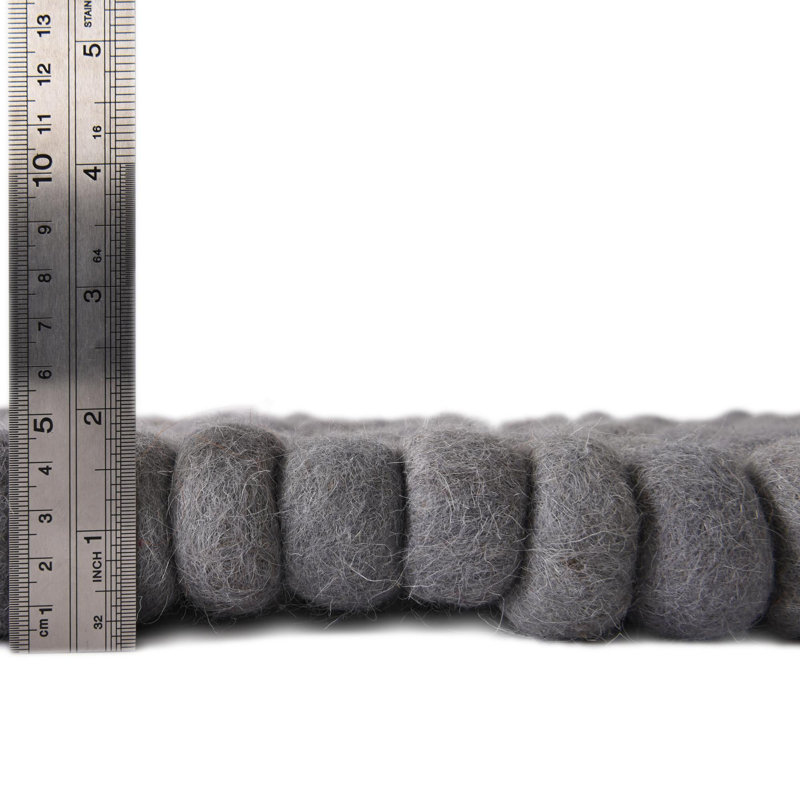 Tapis gris en laine Gregorey, Rectangle 4 pi 1 po x 6 pi 1 po