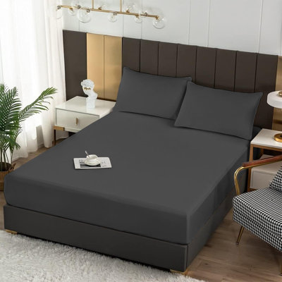 Ultra Soft 200 Thread Count Microfiber Fitted Sheet