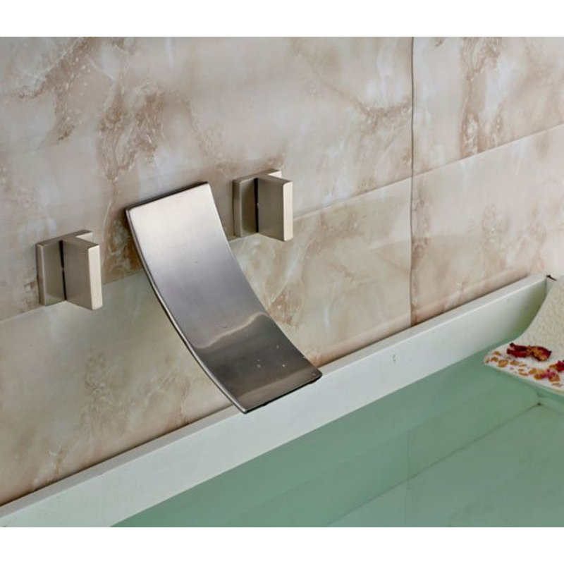 Polished brass kitchen faucet with flexible spout and classic design