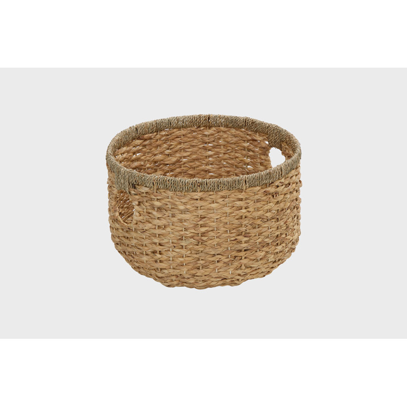 Round Water Hyacinth Basket- Medium