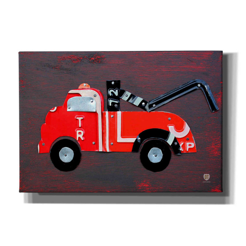 «Epic Graffiti» «Tow Truck» par Design Turnpike, art mural sur toile giclée, 26 po x 18 po