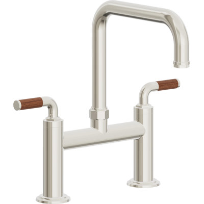 Descanso Side Spray Kitchen Faucet