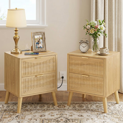 Wood Nightstand With Charging Station, Fluted Bedroom Nightstand, Bedside Table Chest