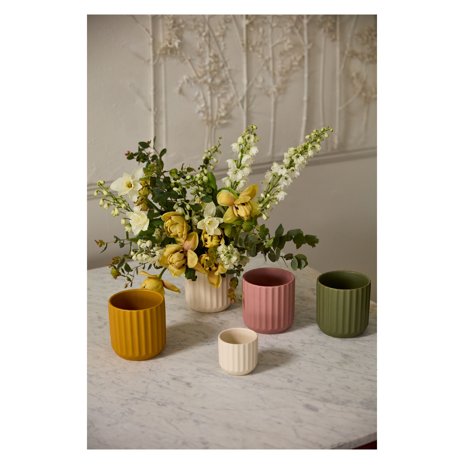 Beam Pot, 9.25" H x 9.25" W x 9.25" D