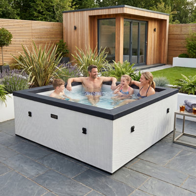 Wave Garda | 4-Person Eco Foam Hot Tub | Square | Wi-Fi Integrated Heater