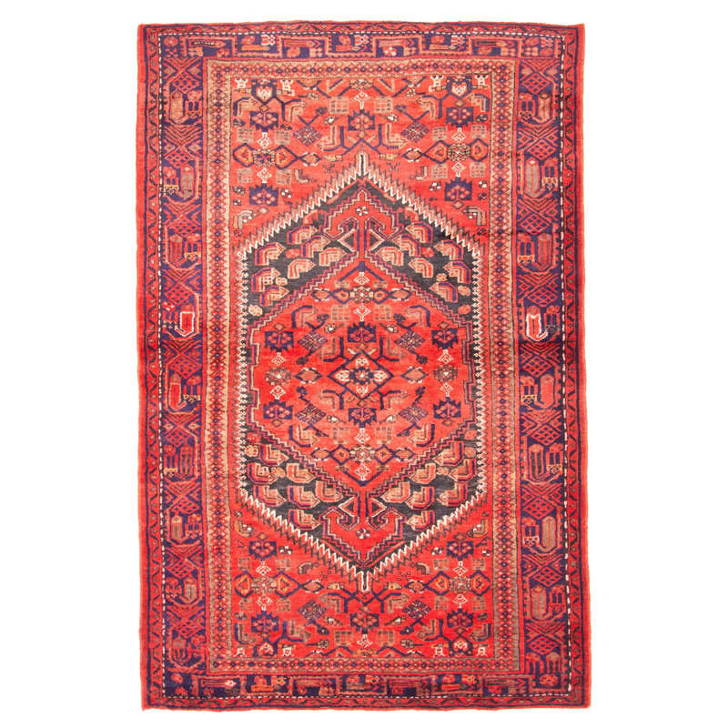 Tapis rouge Andelz 4 pi 8 po x 7 pi 3 po
