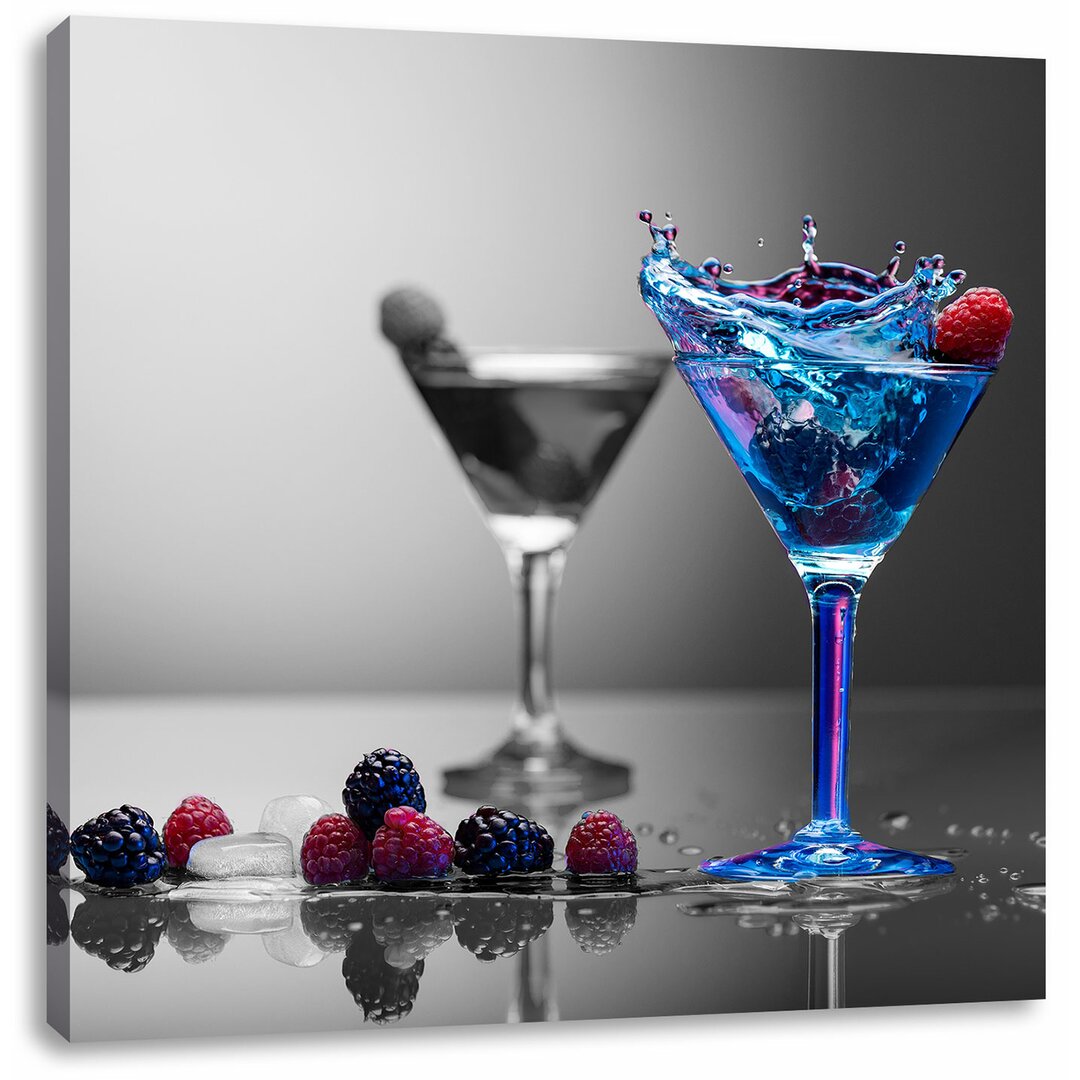 Leinwandbild Blauer leckerer Cocktail