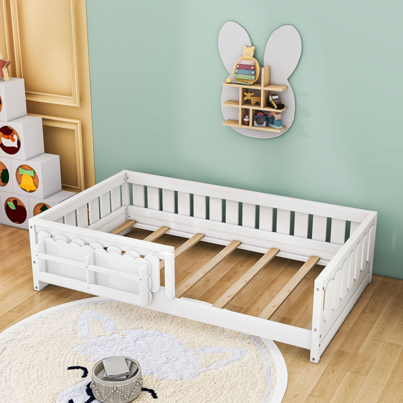 Lit plateforme en bois avec garde-corps et tablettes de rangement, Twin, Blanc