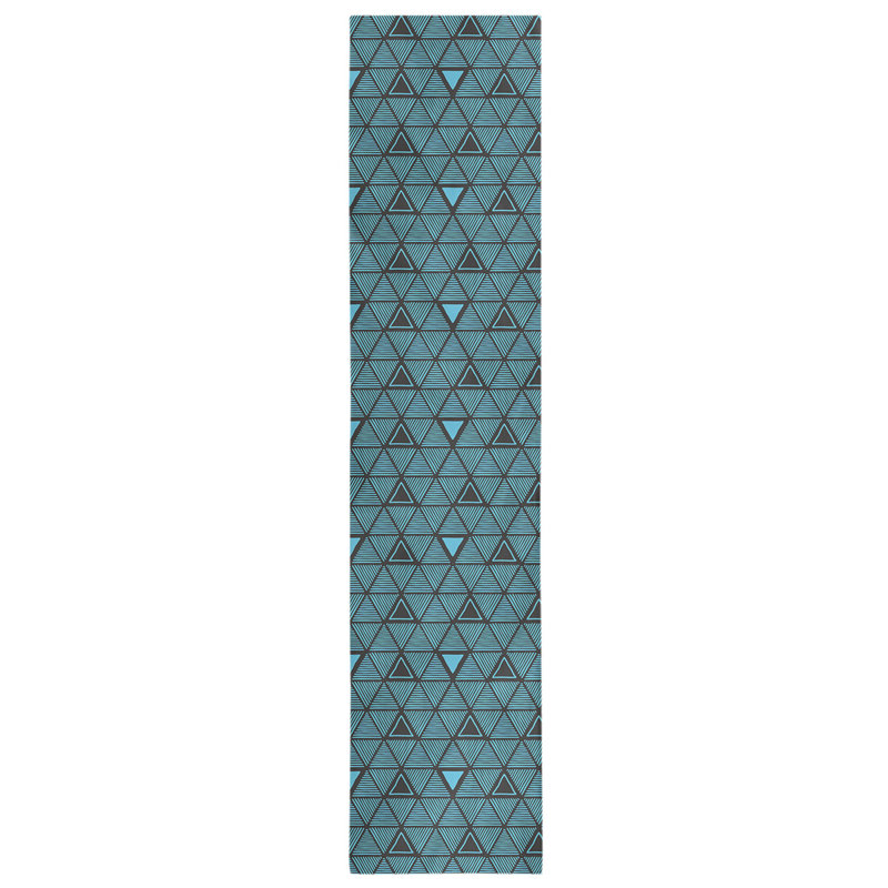 Chemin de table à triangles dessinés à la main Classic, 16 po x 72 po, Bleu sarcelle clair / noir