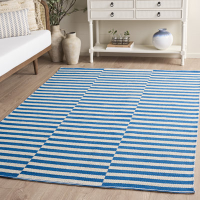 Haqeem Hand Woven Cotton Geometric Rug
