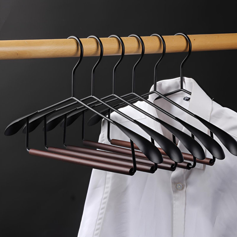 Cintres de qualité supérieure - Armoire polyvalente indispensable, 20