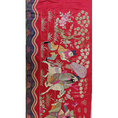 Broderie chinoise en soie et en fil d'or de la fin du 19e siècle (1 pi 6 po x 14 pi - 46 po x 247 po)
