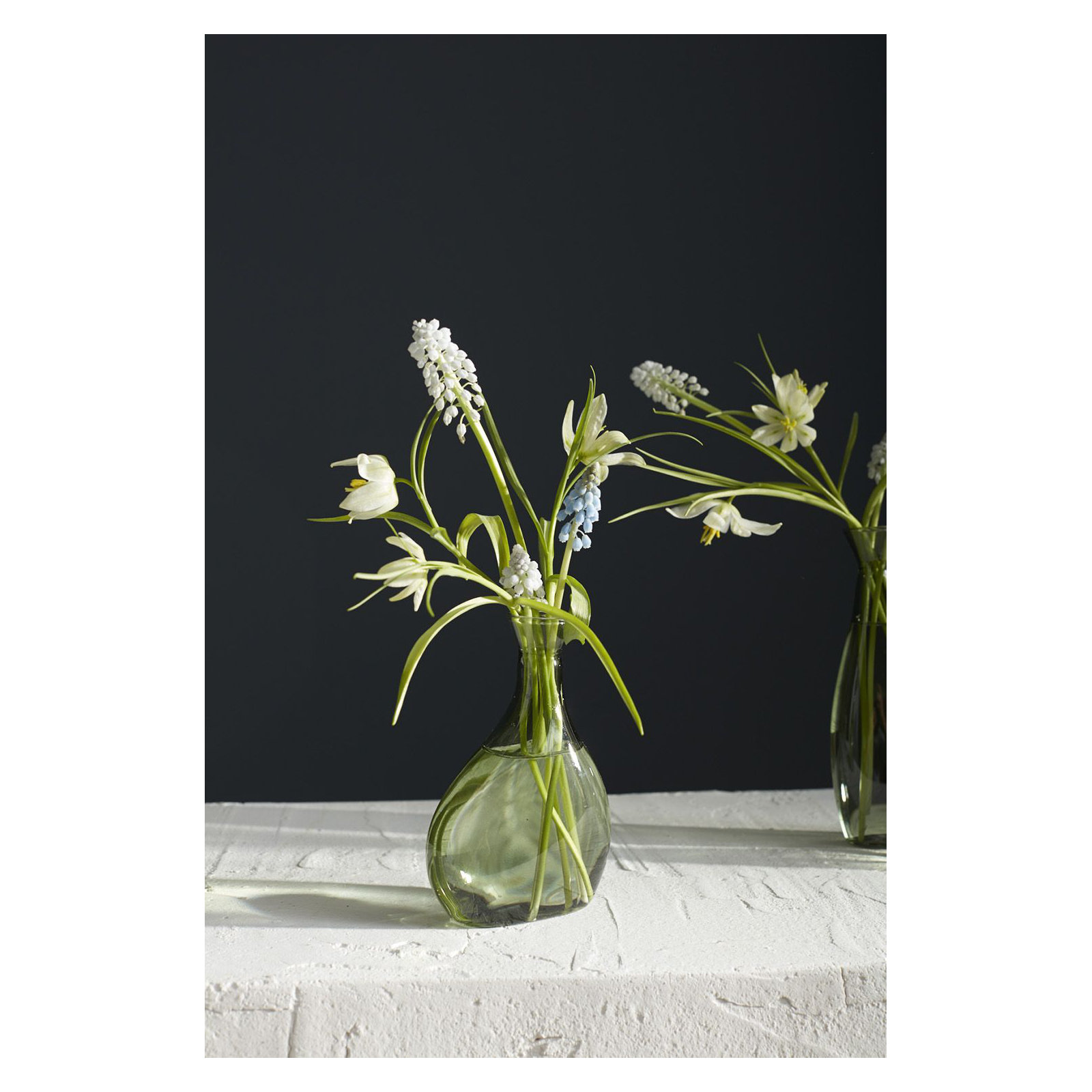 Keit 5.5'' Handmade Glass Table Vase