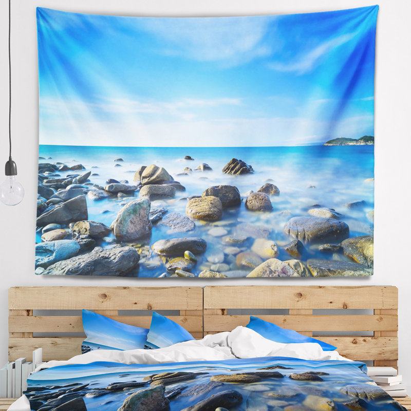 Tapisserie «Seashore Baratti Bay Rocks in Waters at Sunset», H 78 po x l 92 po