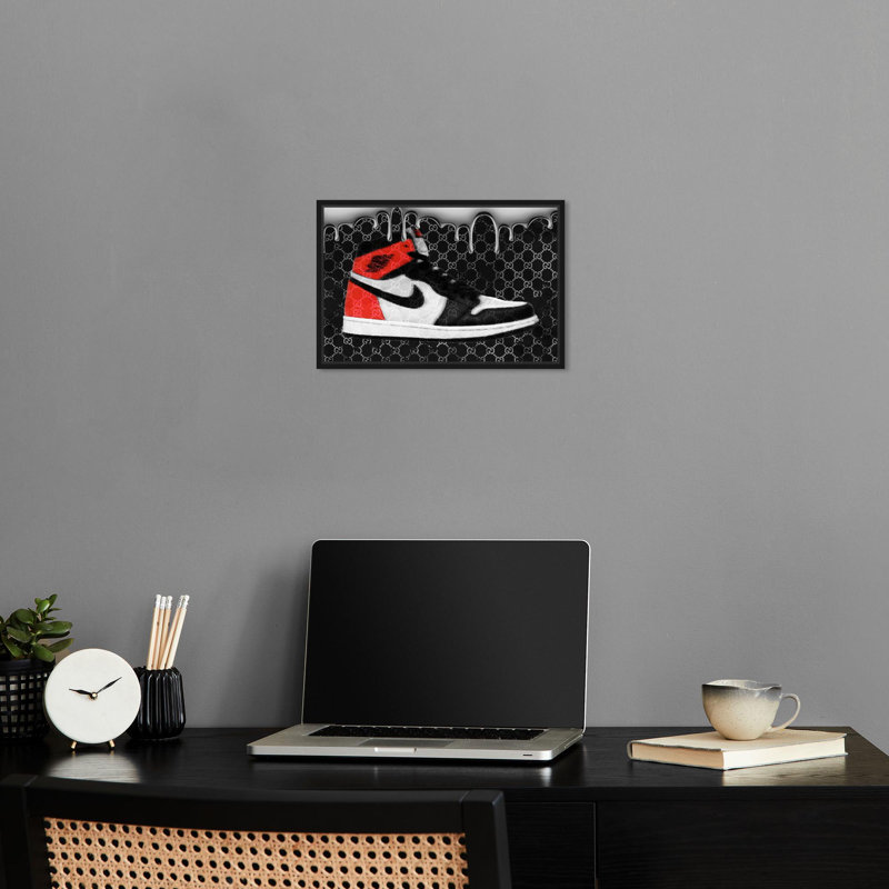 «Dripping In Glam Sneakers», impressions sur toile par Notoriart, H 11 po x l 16 po, Black Framed
