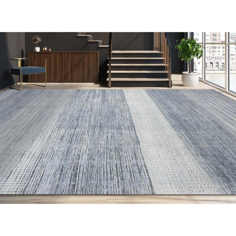 Area Rug in Grey, Rectangle 8' x 10'