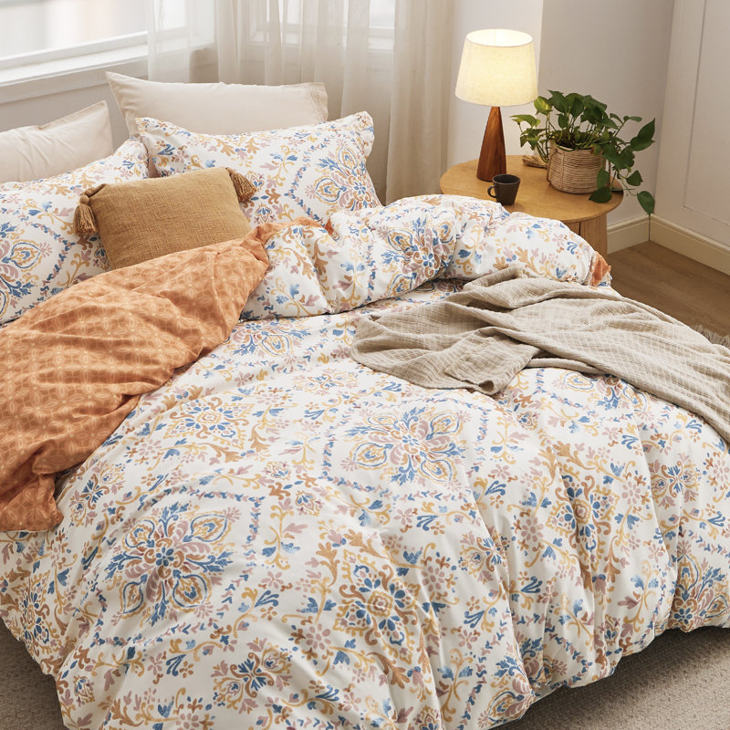 Bedsure Reversible Duvet Cover Set with Zipper Closure GentleSoft™️, Queen Duvet Cover + 2 Standard Pillowcases