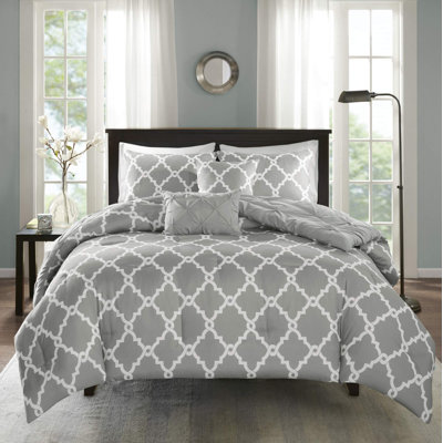 Damask Comforter