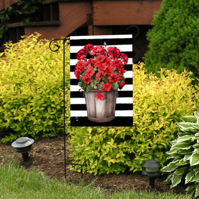 Drapeau de jardin rayé géraniums