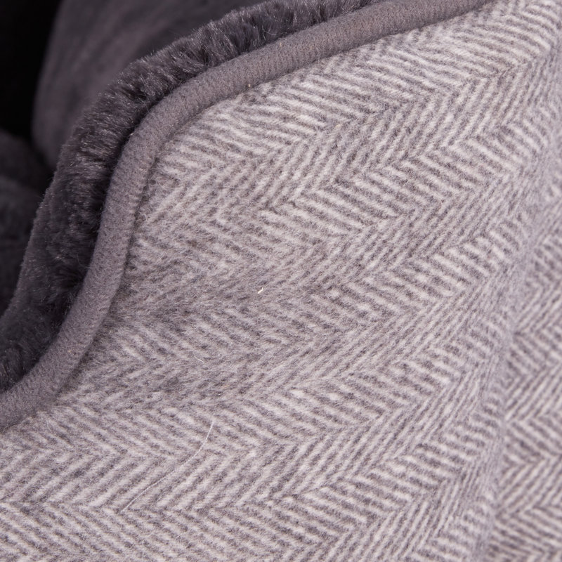 Banbury & Co Herringbone Tweed Pet Bed, 85cm H x 65cm W x 85cm D