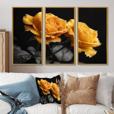 Monochromes roses noires et jaunes Bloom II - ensemble de reproductions d'art murales roses