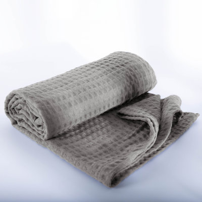 Jeté et jet texturé tissé gaufré 100% Southshore Fine Linens pour un confort respirant en toute saison