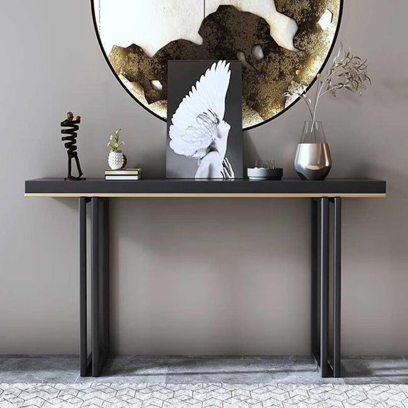 Console en bois de style français., H 31,5 po x l 55 po x P 11,8 po