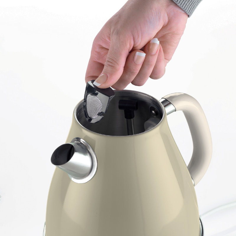 Ariete Vintage 1.7L Kettle with 2 Slice Toaster and 15 Bar Pump Espresso Coffee Machine Set, Cream