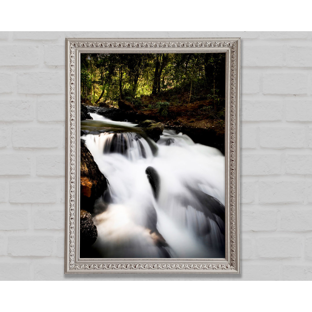 The Woodland Waterfall - Einzelner Bilderrahmen Kunstdrucke