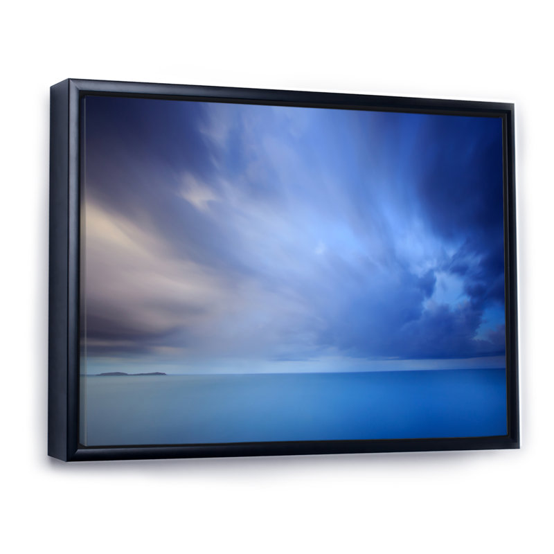«Vibrant Panoramic Storm Cloud», reproduction sur toile, H 16 po x l 32 po x P 1 po, Cadre flottant noir