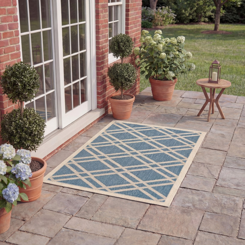 Arneshia Geometric Blue/Beige Area Indoor/Outdoor Area Rug, Rectangle 2' x 3'7"