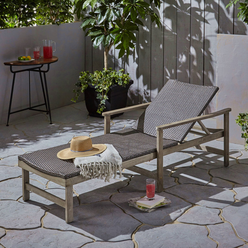 Chaise longue en bois et osier pour patio, Gris
