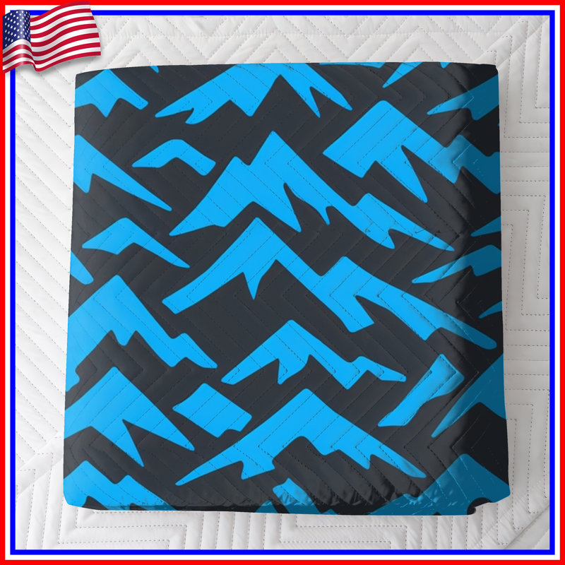 Blue Mountain Pattern Quilted Bedspread All Sizes, King