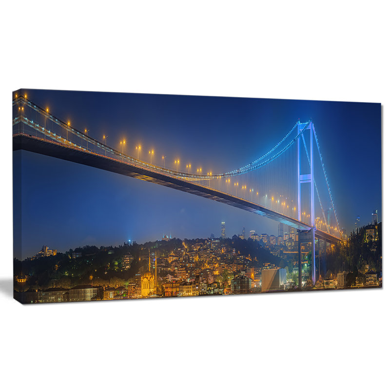 «Bosphorus Bridge at Night Istanbul», reproduction de photo sur toile tendue, H 16 po x l 32 po x P 1 po