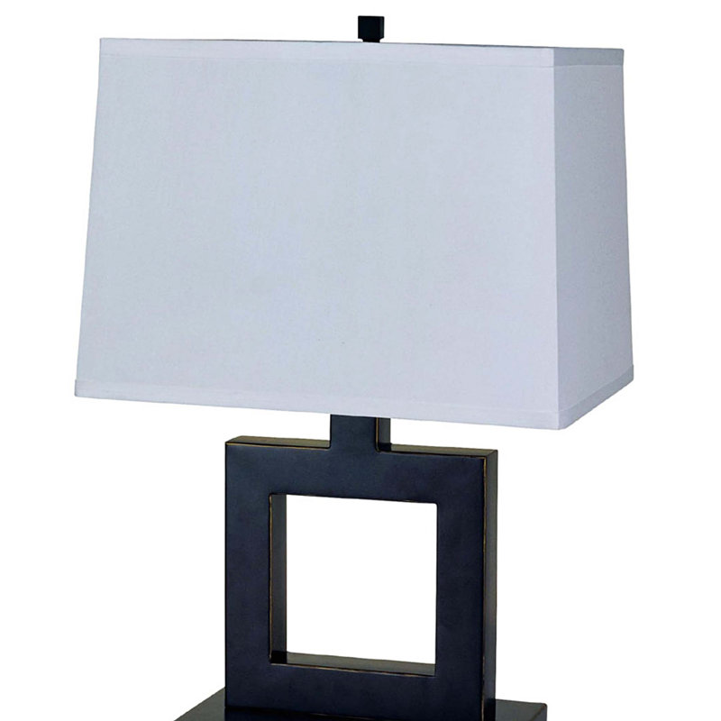 Lampe de table haute 22 po en métal avec finition bronze foncé, design carré, abat-jour blanc