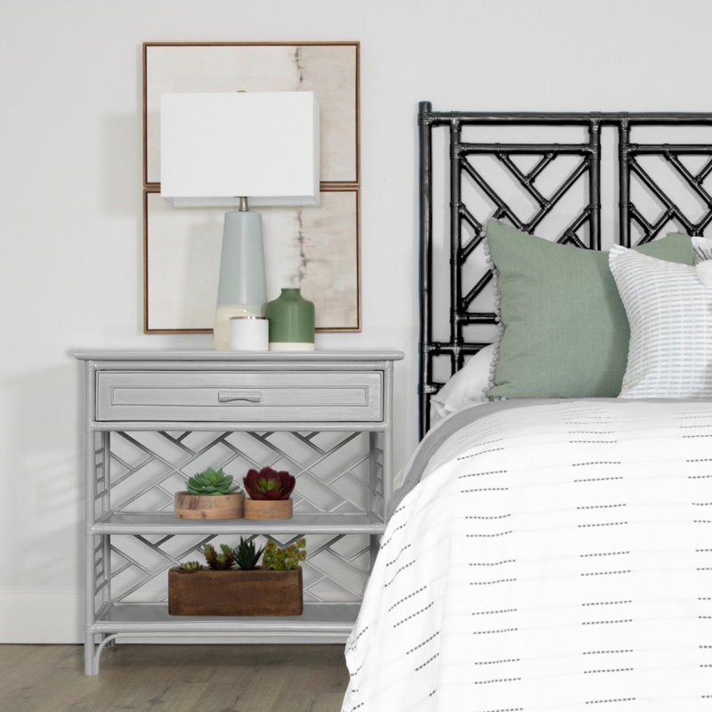 Chippendale End Table, Light Gray