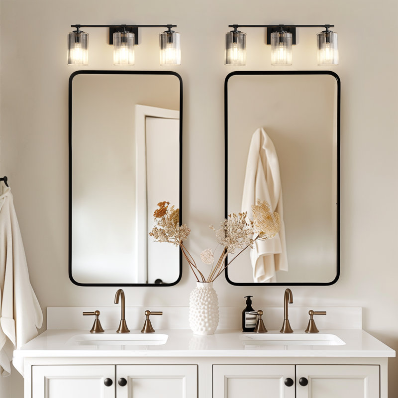 Éclairage pour meuble-lavabo cylindrique à 3 lumières