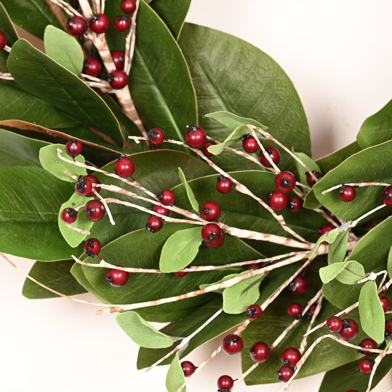 Couronne de bouleau artificielle 22 "avec eucalyptus et feuilles de magnolia, baies, printemps, hiver, couronne de Noël pour la porte d'entrée