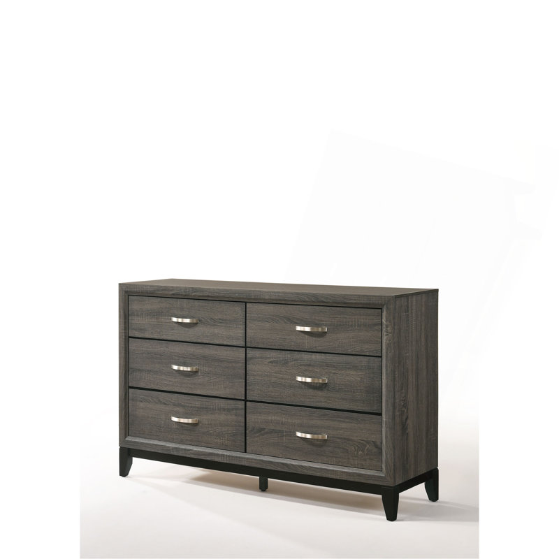 Commode au fini gris patiné